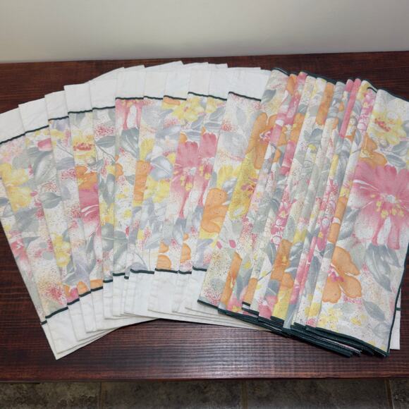VINTAGE Floral 24pc Table Setting Placemat & Cloth Napkin Set - Picture 3 of 4